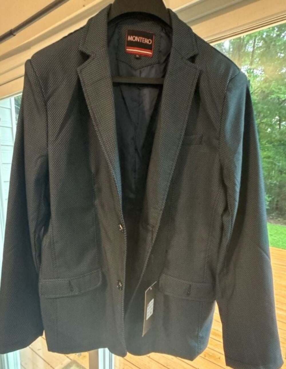 Montero Men's Textured Two-Button Sport Coat Blazer